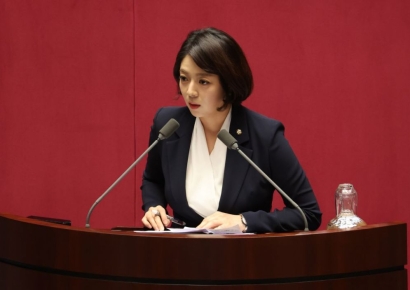 민주당 "배현진 의원 쾌유 기원…증오·혐오정치 그만"