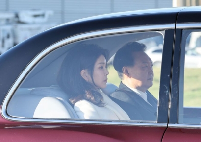 더타임스 "김건희 여사, 강한 권력욕 가진 한국의 맥베스 부인"