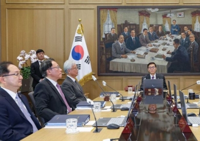 금리 인하 시기가 변수…"채권 금리 되돌림 가능성" 