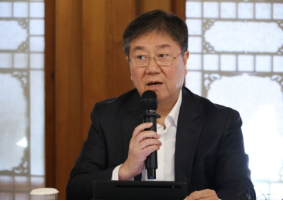 경찰, 김대기 대통령 비서실장 관련 지라시 유포자 수사