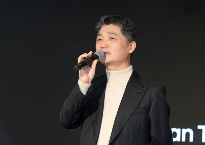 김범수, 첫 검찰 소환조사…카카오 사법 리스크에 '긴장'