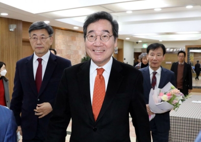 '명낙회동'은 무산..李, 이낙연 뺀 前 총리와는 '연쇄 회동'