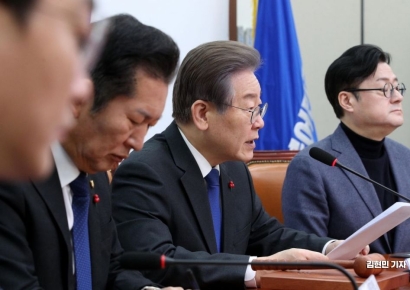 [포토] 이재명 대표 "고물가·고금리로 국민 하루하루 버거워"