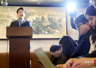 [포토]국민의 힘 탈당 입장 밝히는 이준석 전 대표