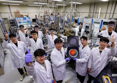 [포토]2024년 반도체 산업 부활 주인공