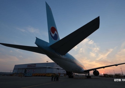 [포토]대한항공 정비격납고 보잉 777-300ER