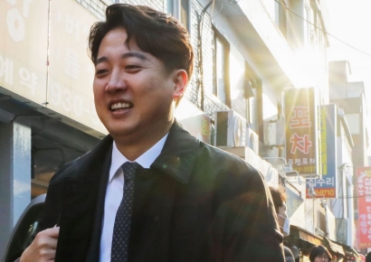"정치적 미아될 수도" 탈당 이준석 여권 평가 '싸늘'
