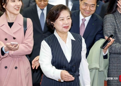 [포토]경제계 신년 인사회 참석한 현정은 현대그룹 회장