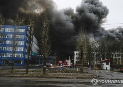 [속보]우크라 대통령실 측 "러, 北 미사일로 폭격"