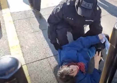 용산 대통령실 진입 시도 대학생단체 회원 20명 연행