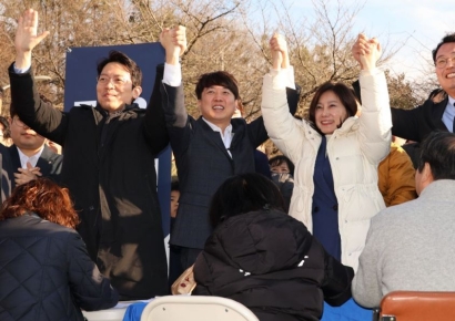 [시론] 제 3세력 '빅텐트'만 갖곤 안 된다