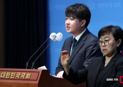 이준석, 노인 '지하철 무상이용' 폐지…"표 떨어져도 올바른 얘기 할 것"