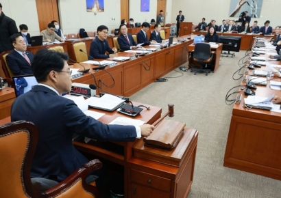 '한국판 나사' 우주항공청 특별법, 첫 문턱 넘었다