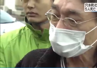지진이 앗아간 가족…아내와 4 자녀 잃은 남성