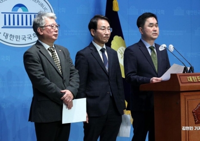 김종민·이원욱·조응천 민주당 탈당…"기득권 타파 신당 창당"