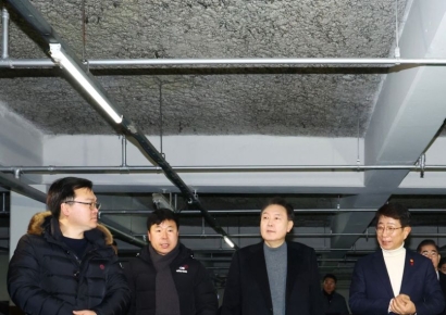 연일 '민생' 챙기는 尹… 전문가들 만나 자문