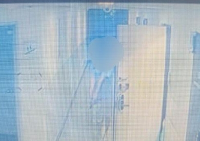 이웃집 생수다발 훔쳐간 여성 "왜 장시간 방치했냐" 궤변