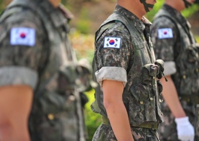 "워크숍 대신 '하나되어 돌아오라!'로 통일"…육군 "행사 제목 오인한 듯"