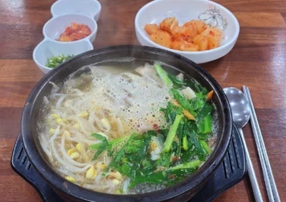 "위로 받고 많이 울었다" 국밥 한그릇 사달라던 40대, 온정 쏟아지자 감동