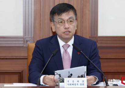 최상목 "상속세 때문에 우리 기업 지배구조 왜곡 측면"