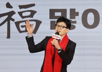 한동훈 "김경율 서울 마포을 출마…개딸 민주주의 상징 정청래에 도전장"