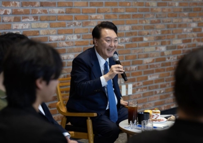尹 "공부하는 학생 누구나 아침 먹을 수 있도록 할 것"(종합)