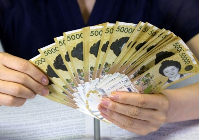 韓 월급, 처음으로 日 넘었다…대·중소기업 임금 격차 확대