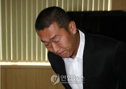 ‘맥주병 폭행’ 정수근…이번엔 골프채로 아내 폭행 혐의로 입건