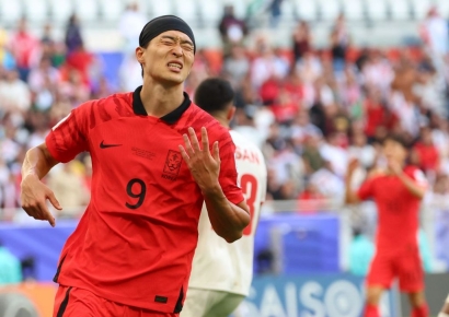 머린 왜 길러서·예능은 왜 나와서…축구 국대 SNS 악플 도배