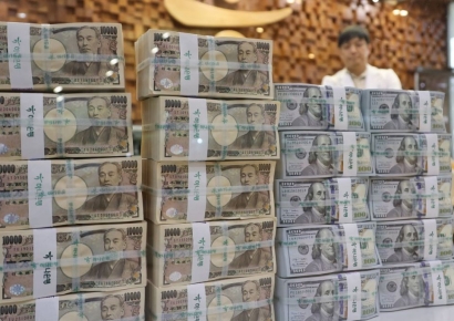 엔화 가치 9개월만 최저…日재무상 "급격한 움직임 우려"