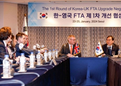 [포토]한-영국 FTA 제1차 개선 협상