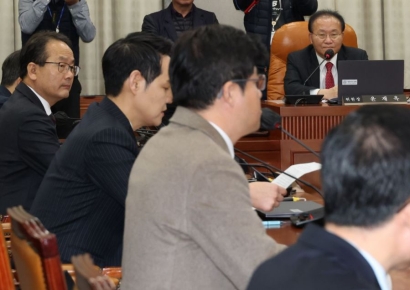 "강성희 강제퇴장, 국회 무시"…野, '운영위 파행' 與 규탄