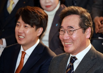 "설 전에 변화 있을 것" 예고…제3지대 빅텐트 크게 펼칠까