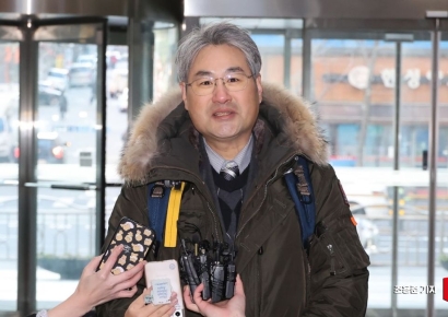 [포토]주파수경매 관련 질문받는 스테이지엑스 한윤제 이사