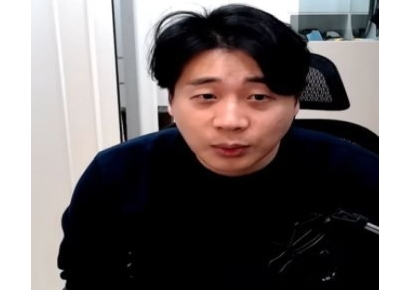 3000만원 투자해 200억 신화…'장사의 신' 유튜브 중단 선언