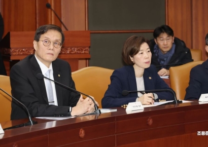 [포토]생각에 잠긴 이창용 한국은행 총재