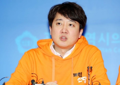 이준석 "이낙연 신당, 지향점 공유 못해…연대 신중하게"