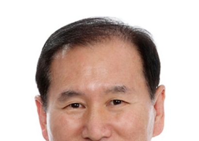 [단독]포스코 후보 김동섭 "셸 근무때부터 포스코와 인연…배터리 강화에 철강 수익 극대화"