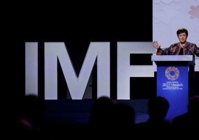 IMF “한국 올해 성장률 전망 2.3% 유지”