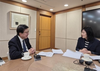부산영어방송, 설맞이 '2024 희망 릴레이 인터뷰' 특집 방송