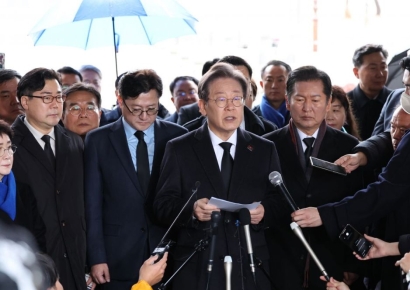 [전문]준연동형 택한 이재명 "'민주개혁선거대연합’ 구축…승리의 길 찾겠다"