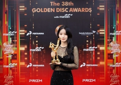 "떨어져도 계속 도전할 것"…피프티피프티 싱가포르 오디션에 120명 몰려