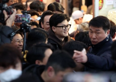 비대위원장 한동훈, 국민의힘 구세주 되기 위한 '조건' [총선 나침반]