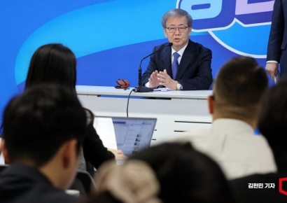 [포토] 민주당 1차 공천 심사 발표...경기 3곳·인천 2곳 경선