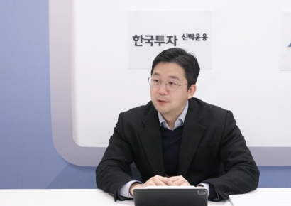 [시장의 눈]"AI 프리미엄 지속…AI ETF 유망"