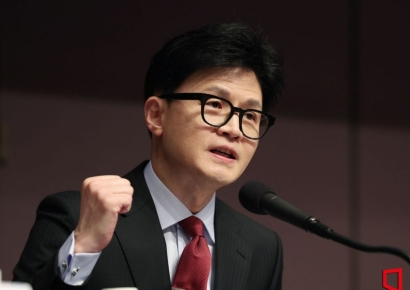 [포토] 한동훈 “검사 독재? 그럼 이재명은 감옥에 있을 것”