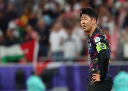 "미래는 몰라" 손흥민 은퇴 시사? 국내외 축구팬 가슴 '철렁'