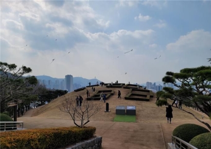 “복 많이 받으세龍!” … 부산시립 복천박물관, 福 연 만들어 날리기 행사