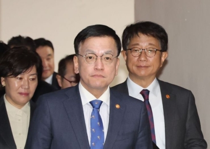 최상목 부총리 국제무대 데뷔…G20 재무장관회의 참석