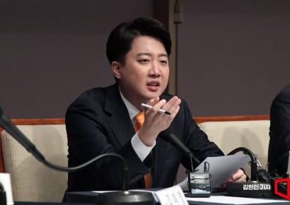 이준석 "윤석열·이재명 모두 퇴출해야…새로운 지도자 필요"